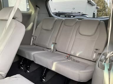 KIA Sedona 2020 - Thumbnail 23