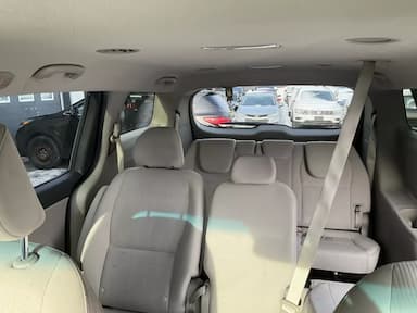 KIA Sedona 2020 - Thumbnail 25