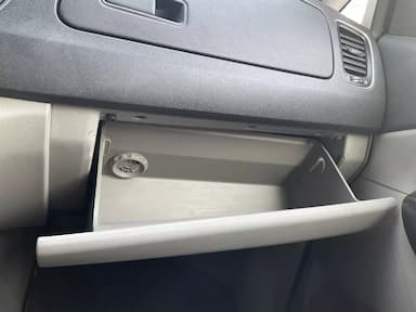 KIA Sedona 2020 - Thumbnail 42
