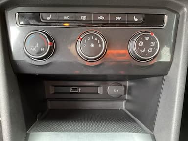 VOLKSWAGEN Tiguan 2019 - Thumbnail 24