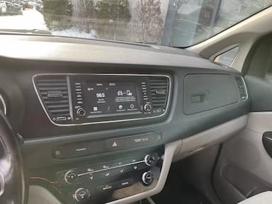 KIA Sedona 2020 - Thumbnail 32