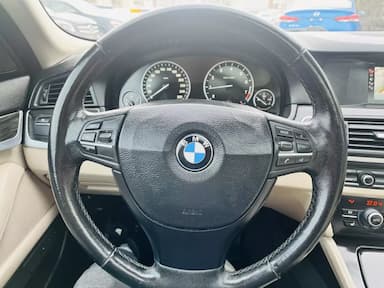BMW 5-Series 2013 - Thumbnail 23