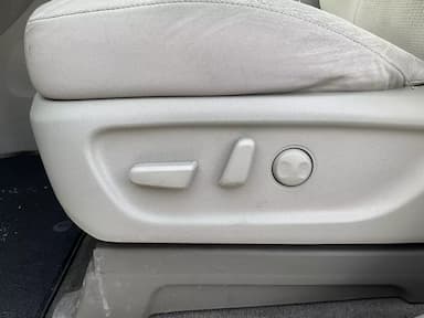KIA Sedona 2020 - Thumbnail 21