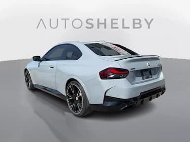 BMW 2-Series 2023 - Thumbnail 4