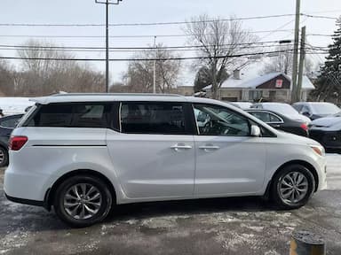 KIA Sedona 2020 - Thumbnail 16