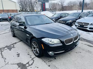 BMW 5-Series 2013 - Thumbnail 12