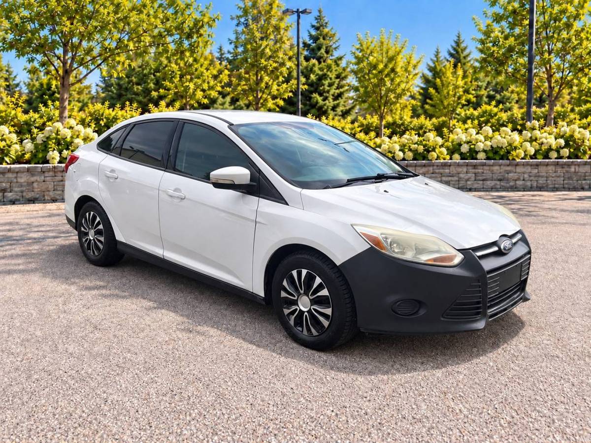 2013 Ford Focus Auto · Air Climatisée · Bluetooth