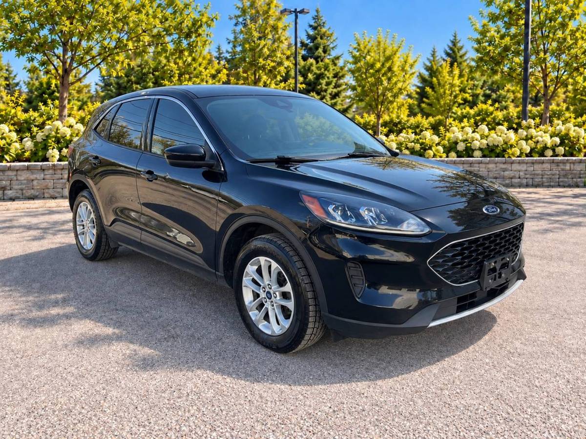 2020 Ford Escape AWD · NAVI · Camera