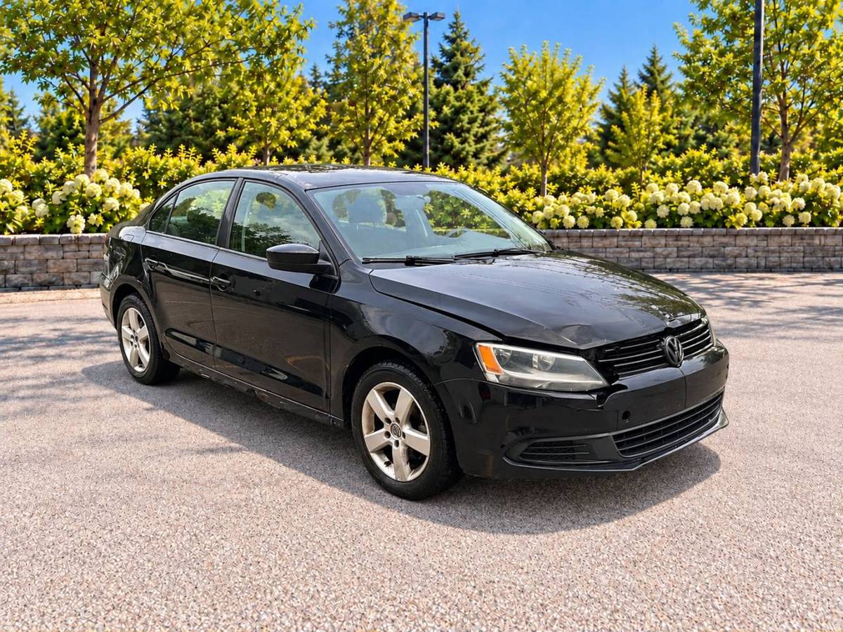 2012 Volkswagen Jetta Ecran · Manuel · Mags