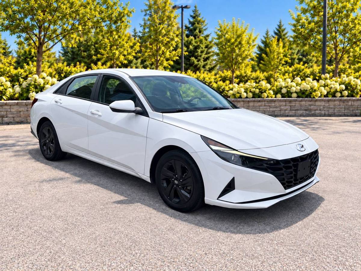 2021 Hyundai Elantra Camera · Air · Sieges & Volant Chauffant