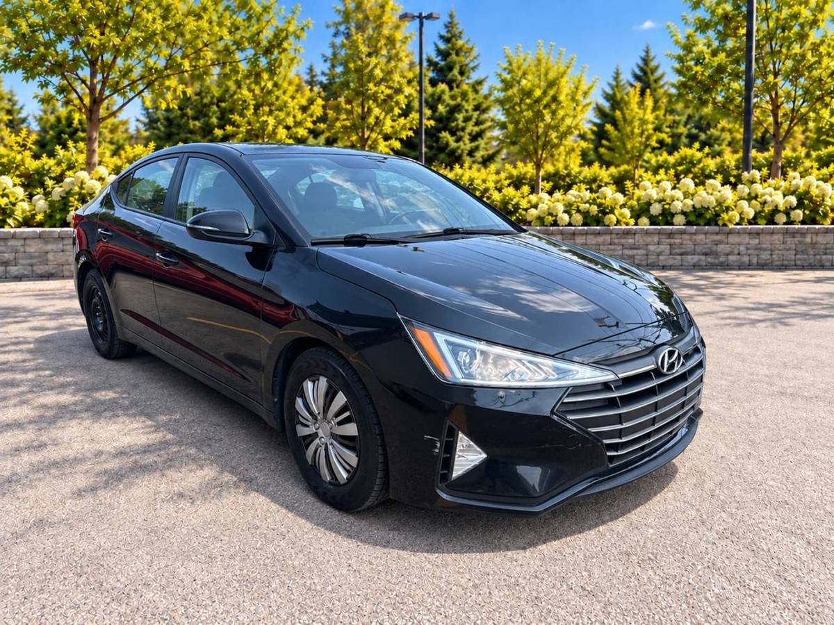 2020 Hyundai Elantra Camera · Apple car play · Sieges & Volant Chauffant