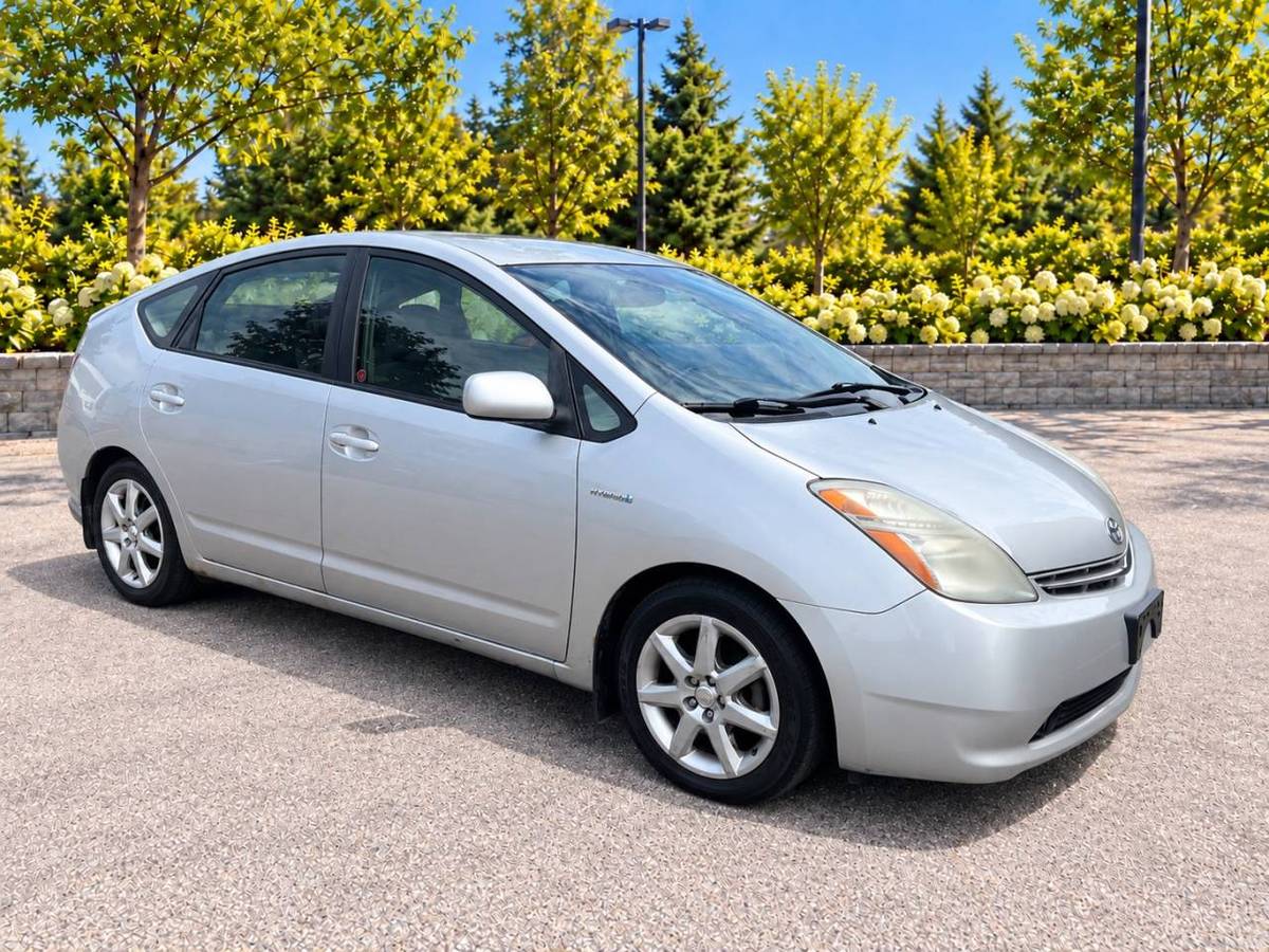 2008 Toyota Prius Auto · Besoin d'inspection · Pour Pieces ou route