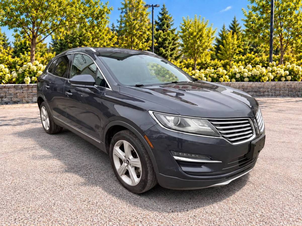 2015 Lincoln MKC AWD · Camera · Air
