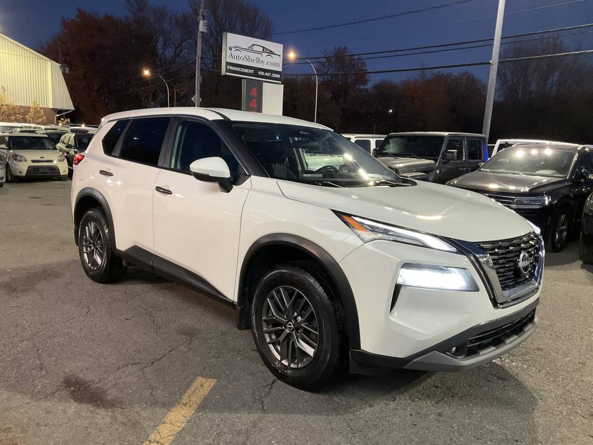 2022 Nissan Rogue AWD · Camera · Lane Assist